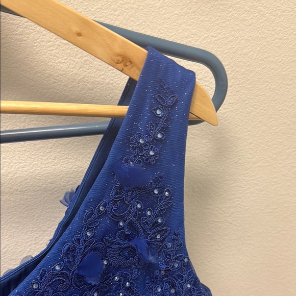 Elegant Blue Junior Dress - Picture 12 of 13